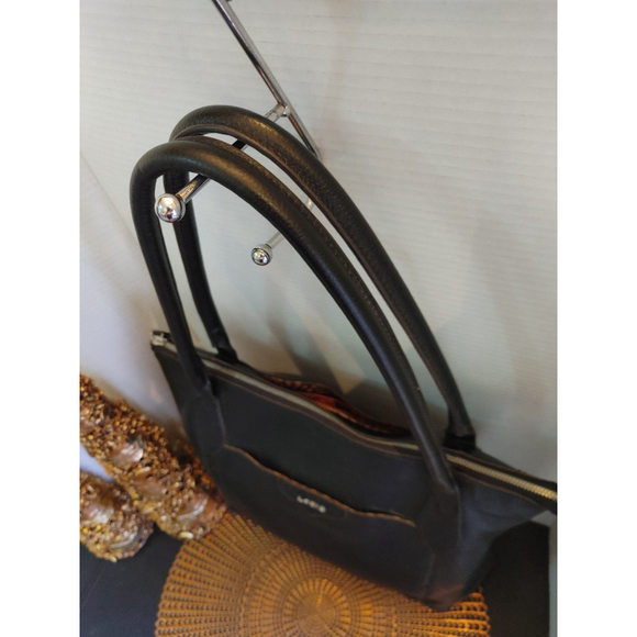 Lodis Sierra Leather Tote - Picture 2 of 12
